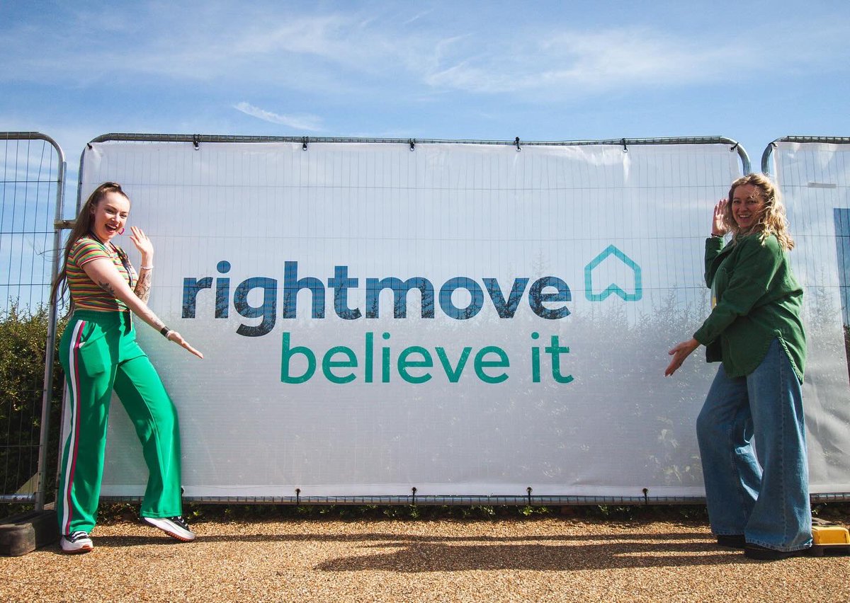 mkpridefestival's tweet photo. Thank you to our β’ Community & Comedy Stage Sponsor β’ @rightmove
Our Community Stage is vital to our social action, bringing people together and creating a platform for voices that matter. Your support helps make this possible!
#MkPride #RightMove #RightMoveUk https://t.co/7kBT3h9l8B