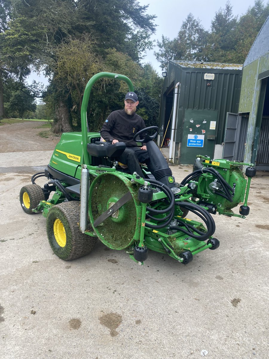Dublin Grass Machinery (@dublingrass) on Twitter photo Ger Keegan from <a href="/mullingargc/">Mullingar Golf Club</a> taking delivery of a new <a href="/JohnDeere/">John Deere USA</a> 9009A.
Thanks to David and all the crew there for their continued support.
#JohnDeere
#johndeeregolf Ger Keegan from <a href="/mullingargc/">Mullingar Golf Club</a> taking delivery of a new <a href="/JohnDeere/">John Deere USA</a> 9009A.
Thanks to David and all the crew there for their continued support.
#JohnDeere
#johndeeregolf