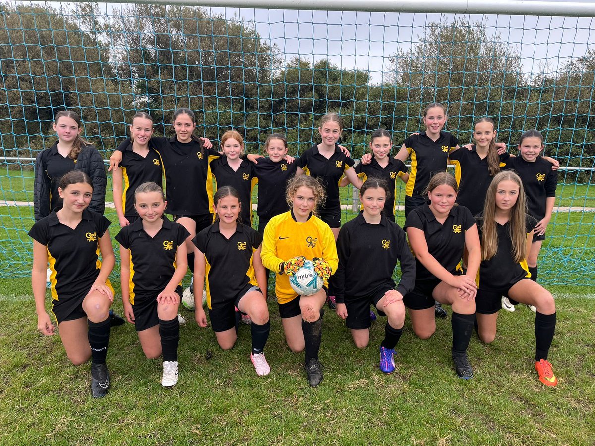 CAHS PE 🎾🏈🏀 tweet media