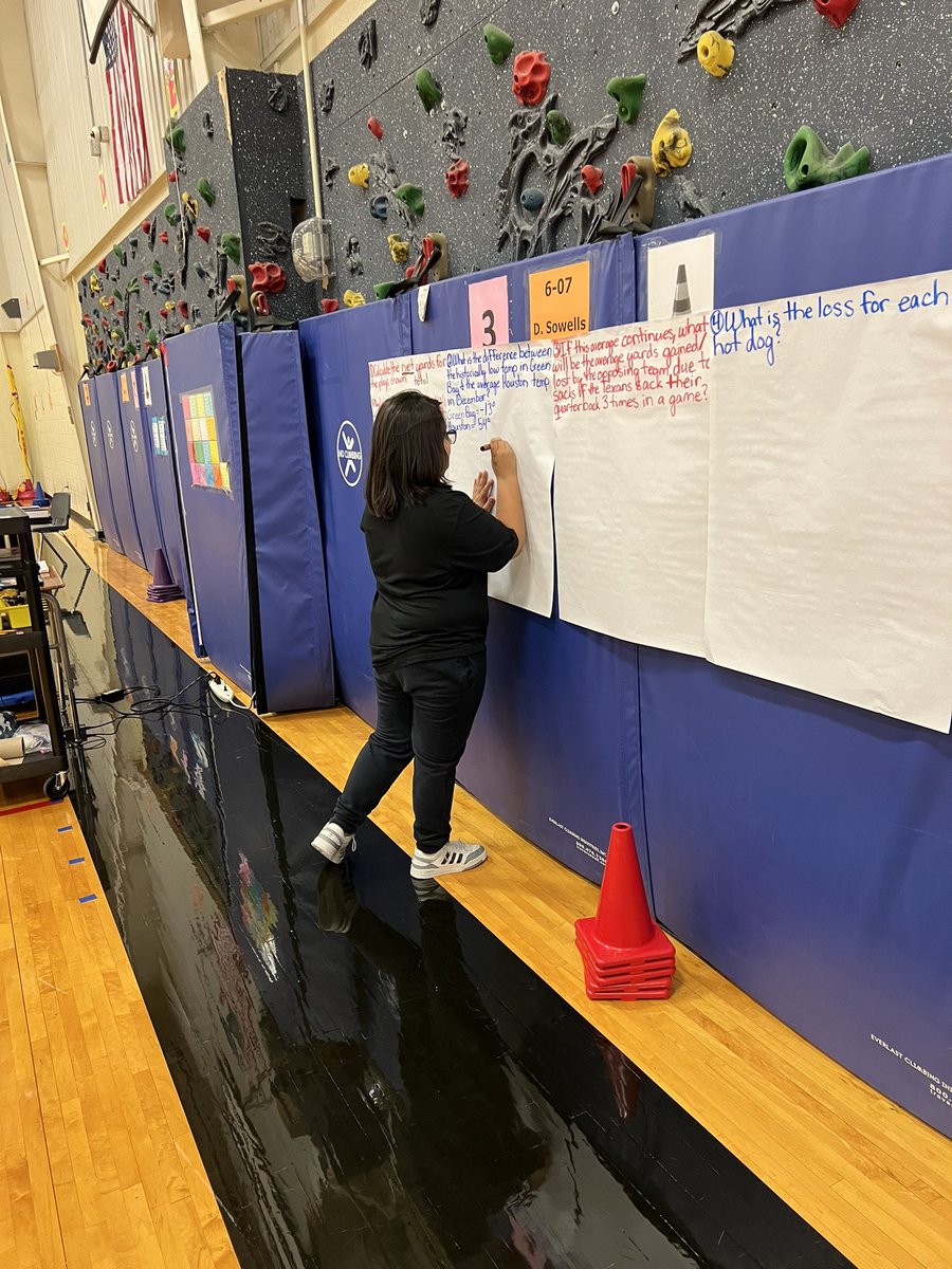 Ms. Moody tweet media