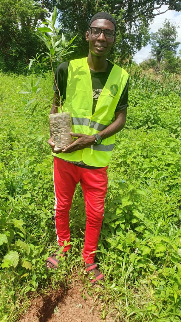 samsekou11's tweet photo. ESD KOULIKORO 
31 Août : Journée de Reboisement à l'IPR/IFRA de Katibougou. 
#GenerationRestoration #climatechange #biodiversity https://t.co/UeKYc4Gc74