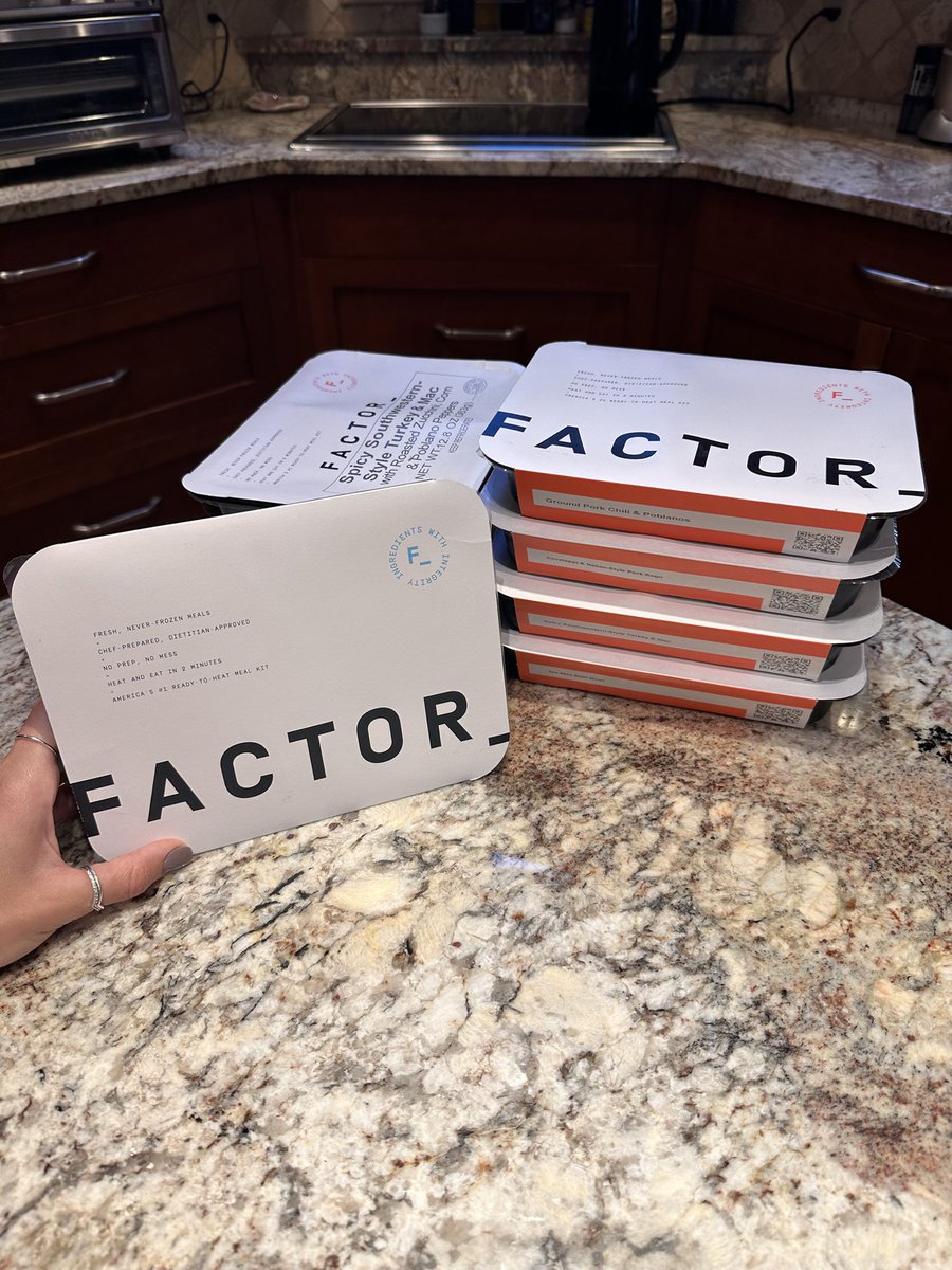 Fueling up for peak performance with @FactorMeals! 💪🏻

A huge thanks to Factor for helping us stay strong and focused.

#FactorMeals #AthleteNutrition #FueledByFactor #Milwaukee #dashskating #speedskating