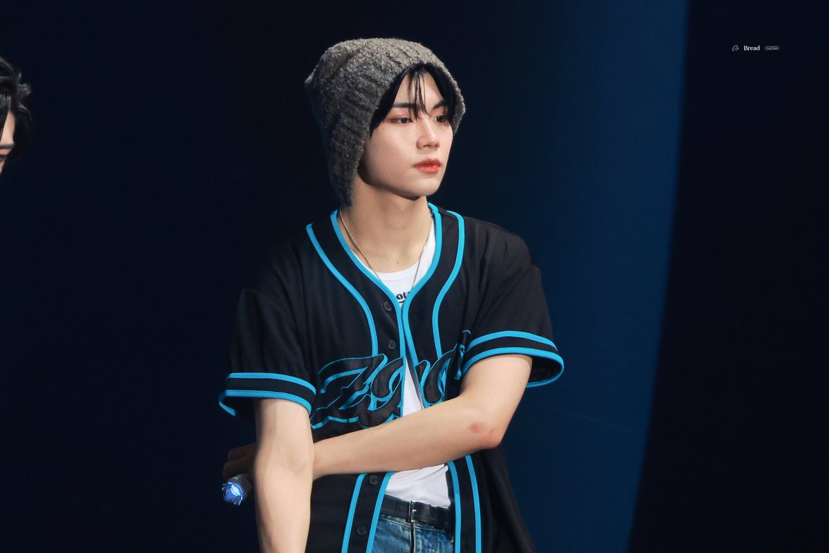 240922

아이 예뽀ㄹㅏ🫧💗✨

#박건욱 #PARKGUNWOOK #パクゴヌク #朴乾旭 #ZEROBASEONE #ZB1