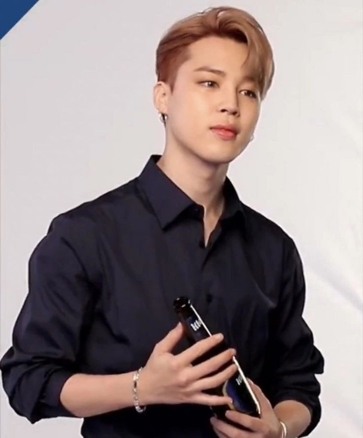 popxxxxxe's tweet photo. husband material. https://t.co/u4J5XEIqa8