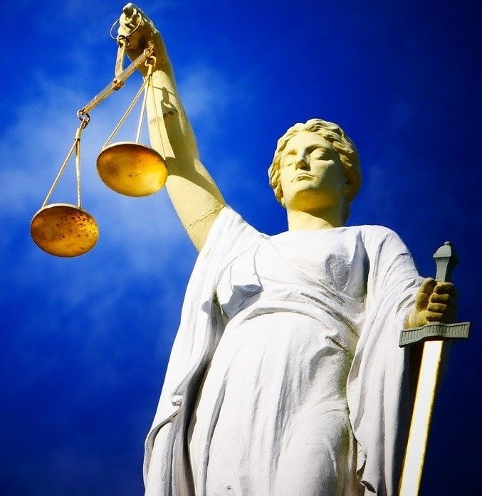 DTPaymentNews's tweet photo. Combatants Take Up their Positions In Reaction to the DoJ’s Antitrust Suit Against Visa - Digital Transactions 
https://t.co/Rcqxfocahf 
#Visa #DoJ #debitcards #lawsuit #DurbinAmendment #EPC #CFPB #MPC #CCCA 
@EPC_Updates @CFPB @MerchantsPymnts https://t.co/qiFyPdZFHS