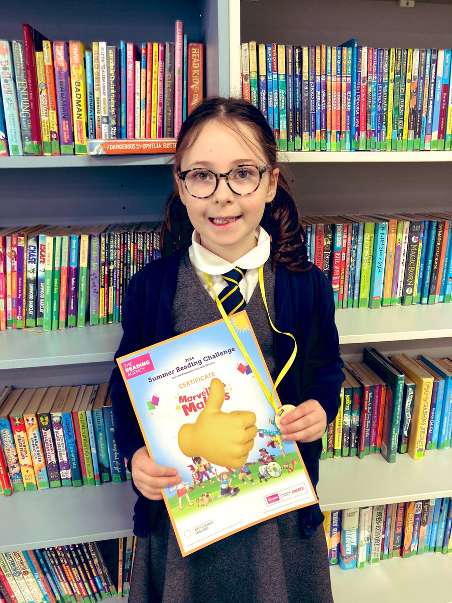 A very proud girl picking up her #SummerReadingChallenge medal and certificate from <a href="/BarnsleyLibs/">Barnsley Libraries</a> tonight 👏🏻📚🥇 <a href="/stmarysbarnsley/">St. Mary's C.E Primary School</a> <a href="/twostmarys/">St Mary's Year 2</a>