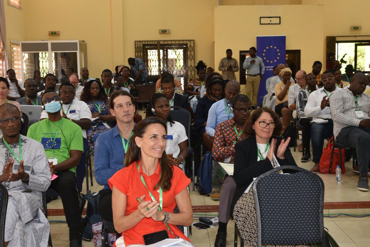 EuropeInGhana's tweet photo. DeSIRA CONNECT Days is in Ghana! 🇬🇭 

100 research and farmer orgs, experts, policymakers, NGOs, and other stakeholders from West &amp; Central Africa and Madagascar are meeting in Accra for three days to discuss #sustainableagriculture 👩🏿‍🌾 and scaling up innovations in #foodsystems. https://t.co/Hhqlq5CboL