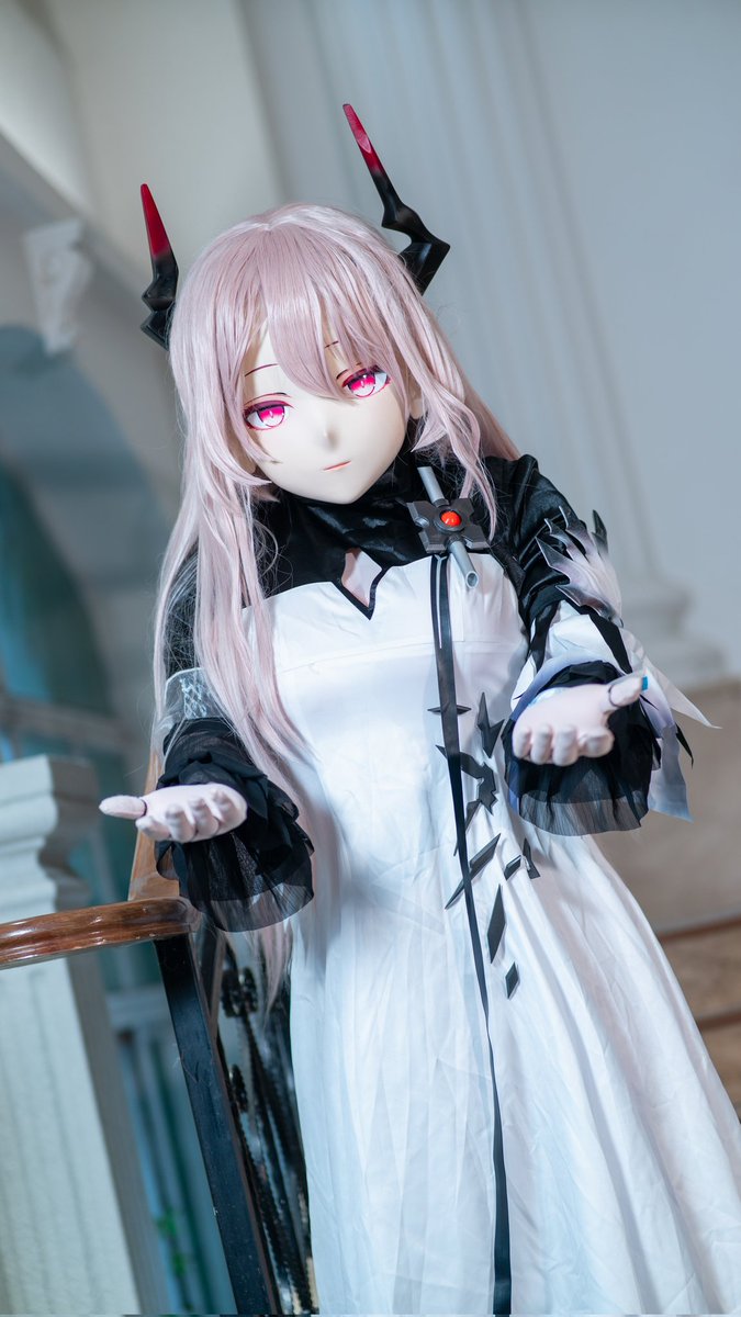 “今后，也请继续陪伴在阿米娅和凯尔希身边吧，博士。”
📷:<a href="/NNGnoMKT/">NNG 🛬</a> 
#kigurumi #着ぐるみ #特蕾西娅