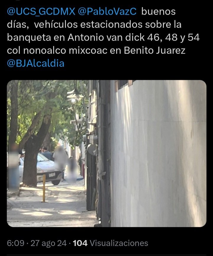 peatonencalma's tweet photo. Parece que solo cuando sale de camino a su trabajo aprovecha para arrobar a media delegación, tomar fotos de los niños y subirlo a tuiter. https://t.co/xjmhSrRWtu