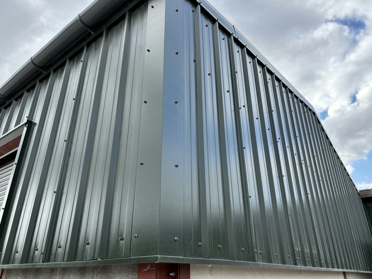 Now Available: Manor Farm Barns, Unit 1c  Manor Farm. Up to 14,579 sq ft. #Southampton #ToLet #OpenStorage #Warehouse #HollowayIliffeMitchell m.search-prop.com/manor-farm-bar…