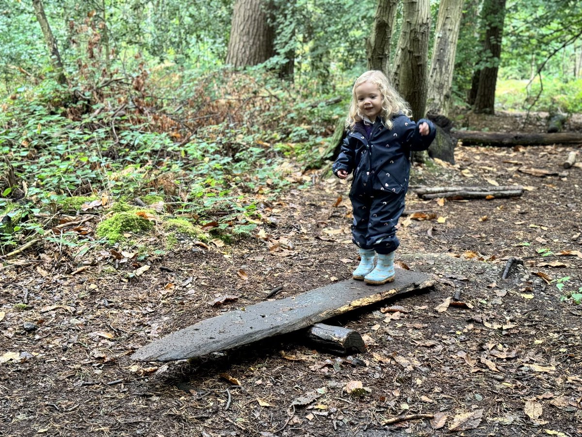 SuttonHighEYFS's tweet image. Do you think the girls enjoyed Forest School today? They absolutely loved it! @PSHeadSutton @SuttonHighGirls @ABCMagazineUK @SurreyWT @GSAUK @GDST