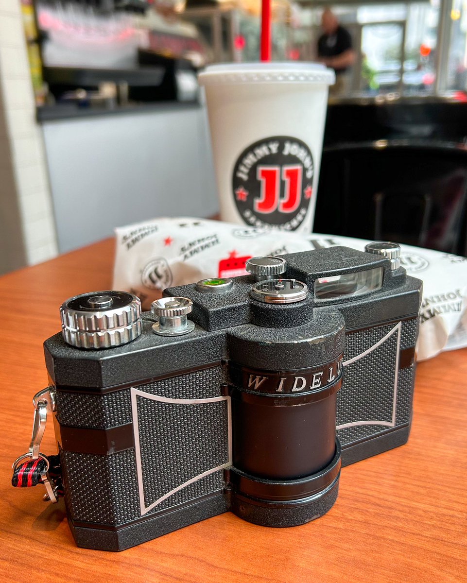 Mr. Holga tweet media