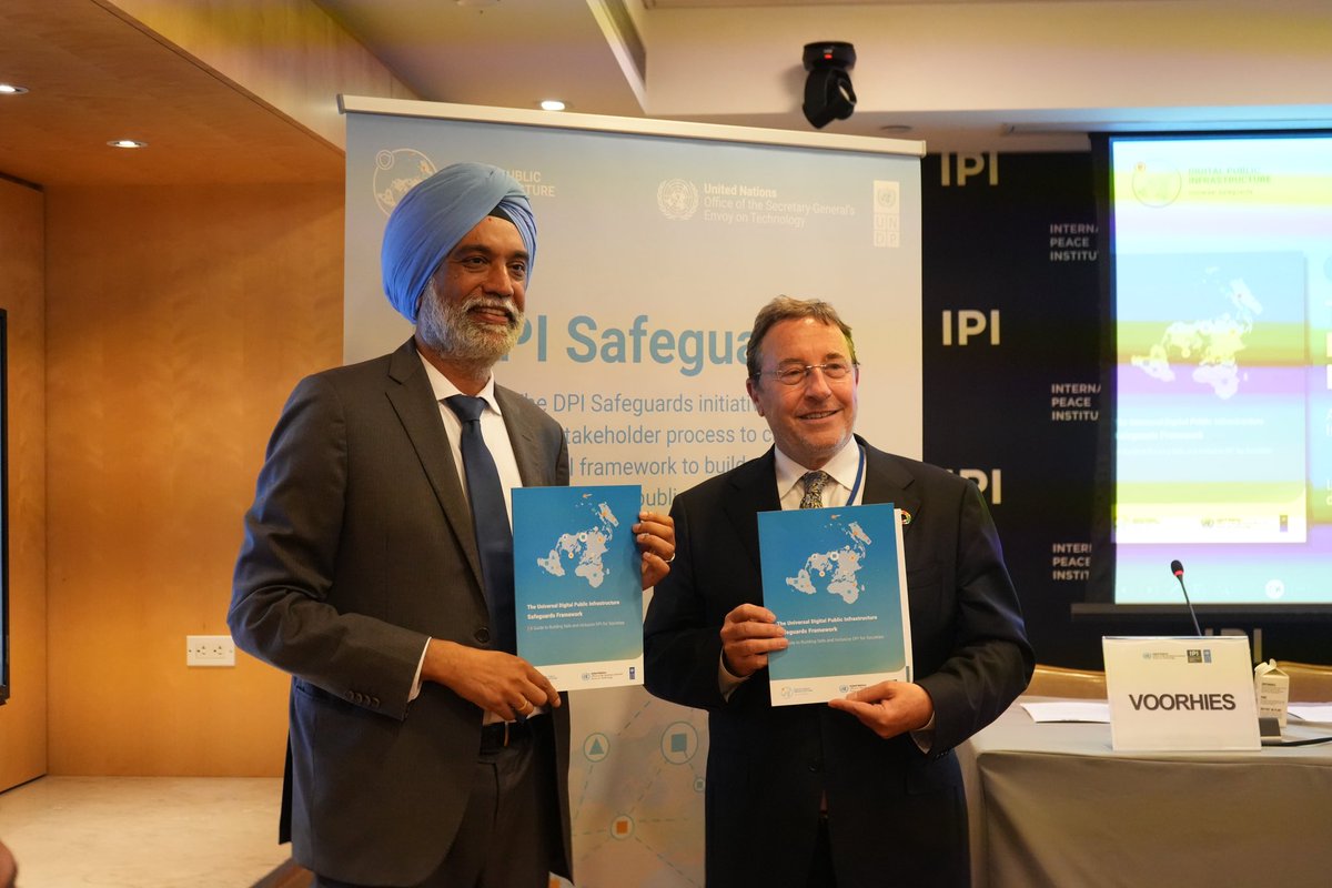 UNDP Digital (@undpdigital) on Twitter photo 📸 from #UNGA: <a href="/UNDP/">UN Development</a> and <a href="/UNTechEnvoy/">Follow @ODET_UN for the latest updates</a> launch the Universal DPI Safeguards Framework.
<a href="/ASteiner/">Achim Steiner</a> and <a href="/gioasempre/">Amandeep Gill</a> explain how stakeholders from across the Digital Public Infrastructure ecosystem can ensure safe and inclusive DPI for societies.
🔗 go.undp.org/oqg 📸 from #UNGA: <a href="/UNDP/">UN Development</a> and <a href="/UNTechEnvoy/">Follow @ODET_UN for the latest updates</a> launch the Universal DPI Safeguards Framework.
<a href="/ASteiner/">Achim Steiner</a> and <a href="/gioasempre/">Amandeep Gill</a> explain how stakeholders from across the Digital Public Infrastructure ecosystem can ensure safe and inclusive DPI for societies.
🔗 go.undp.org/oqg