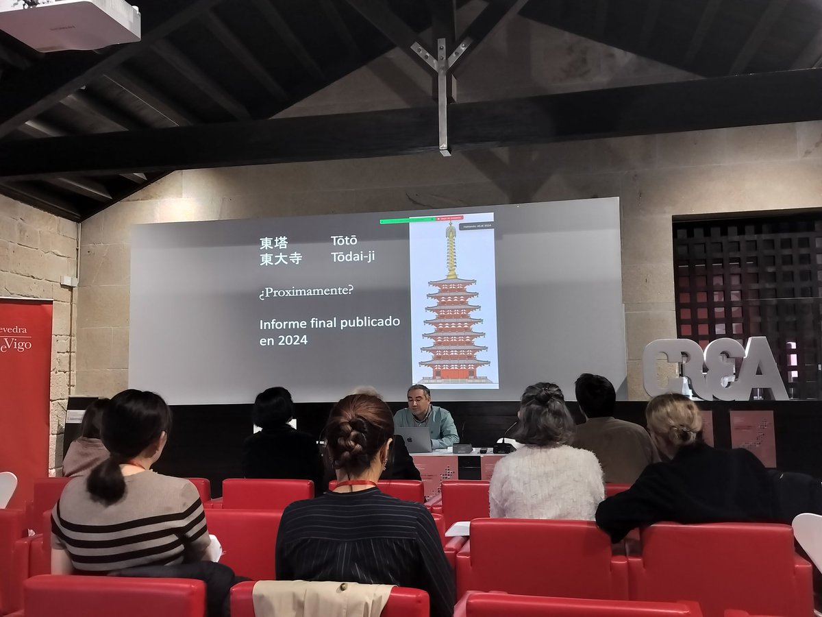 AEJEesp's tweet photo. Ponencias de tarde para terminar este primer día de congreso de la AEJE.

Con una posterior inauguración y visita de la exposición "Impresos", que os enseñaremos más tarde. https://t.co/ujzClcqQah
