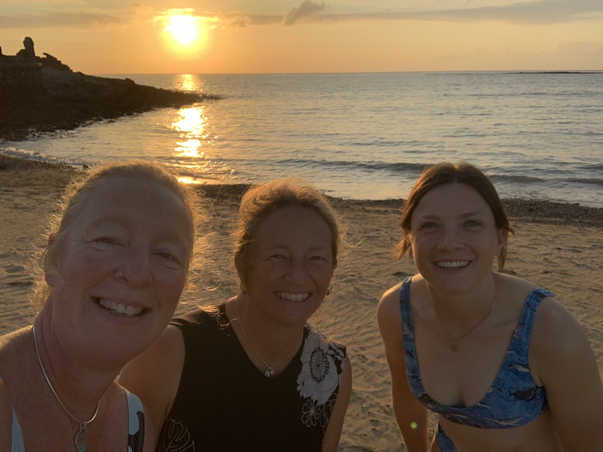 Prof Pennie Lindeque tweet media