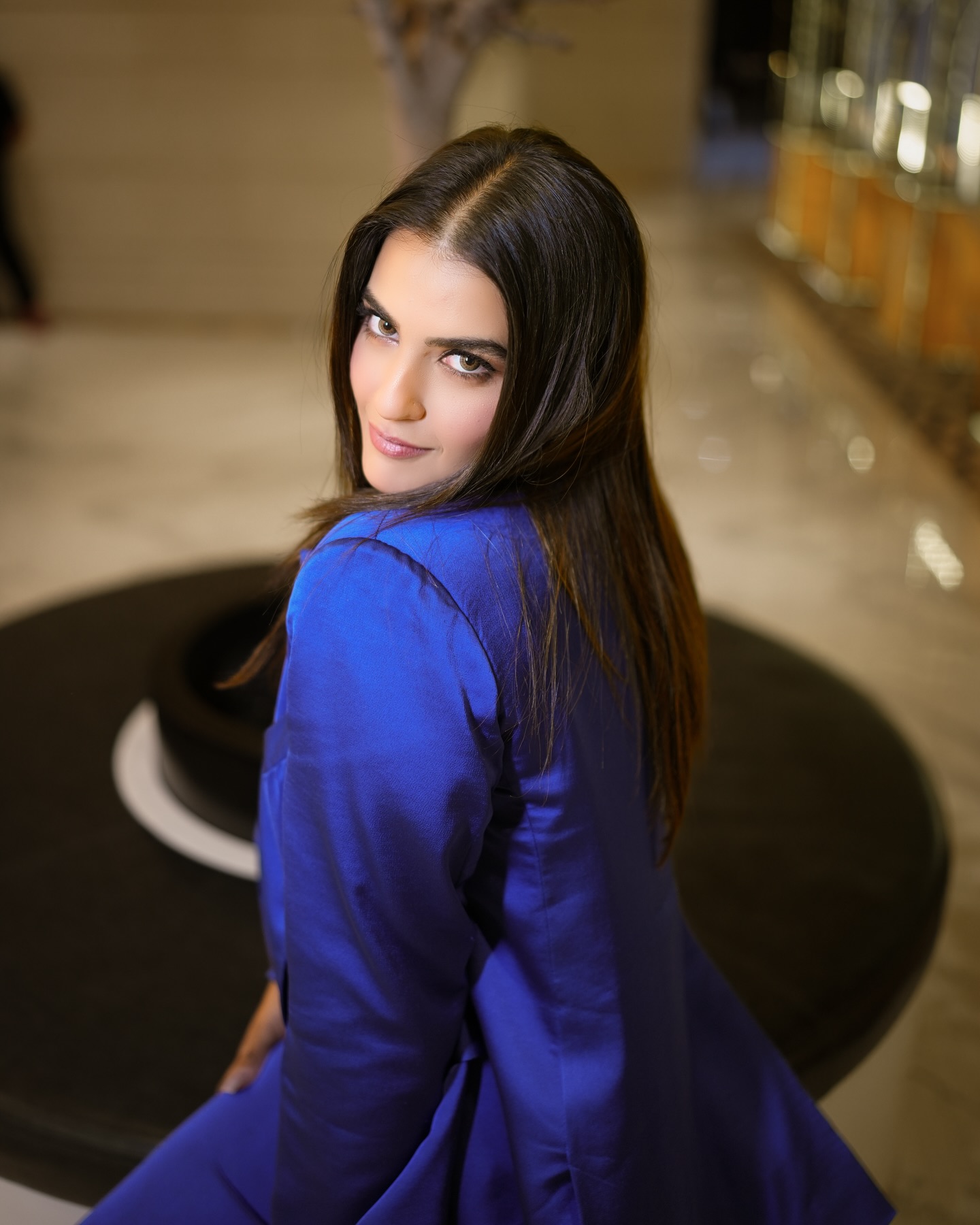 GYVfhWUagAAlioC?format=jpg&name=large