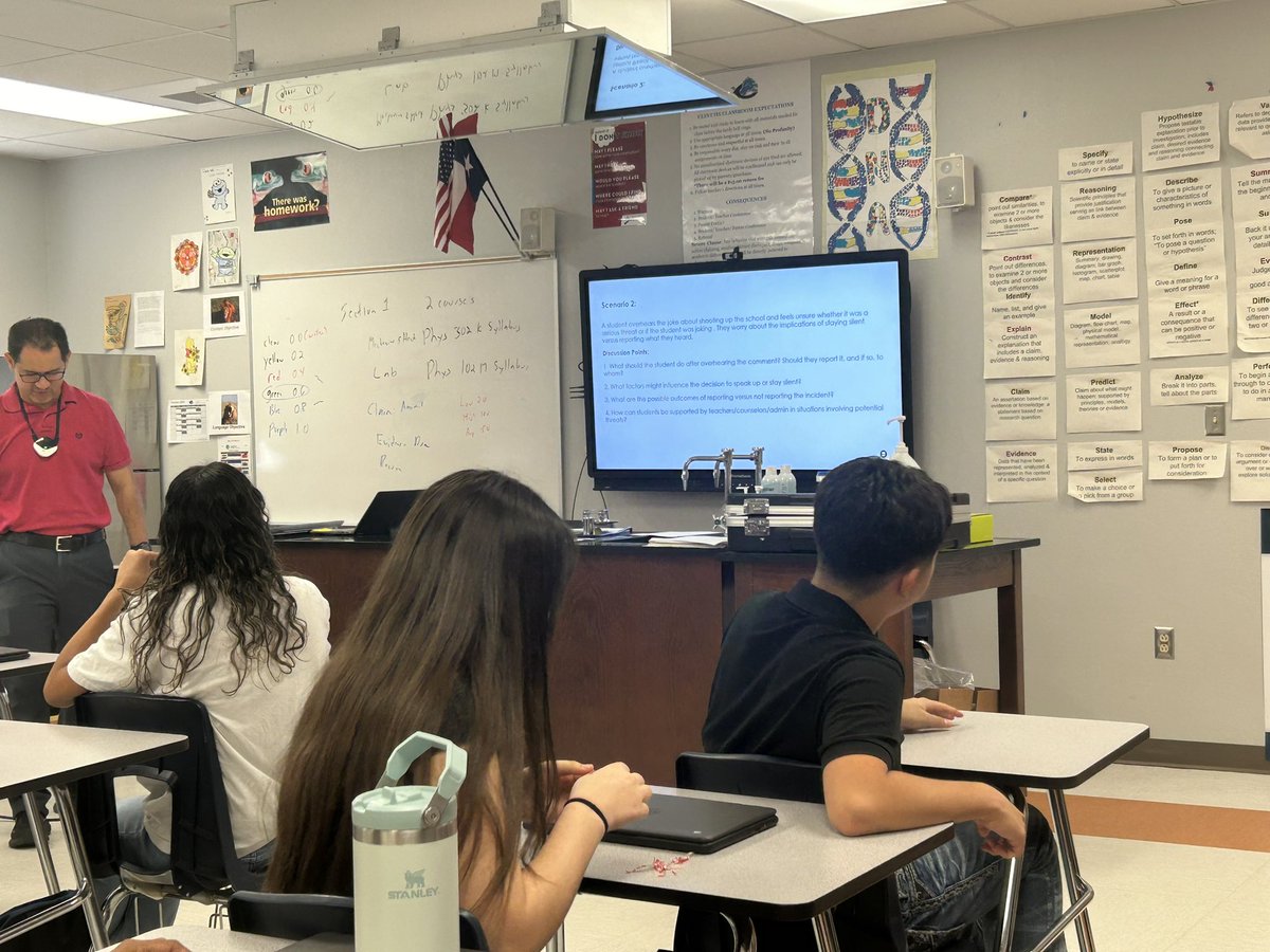 Clint High School tweet media