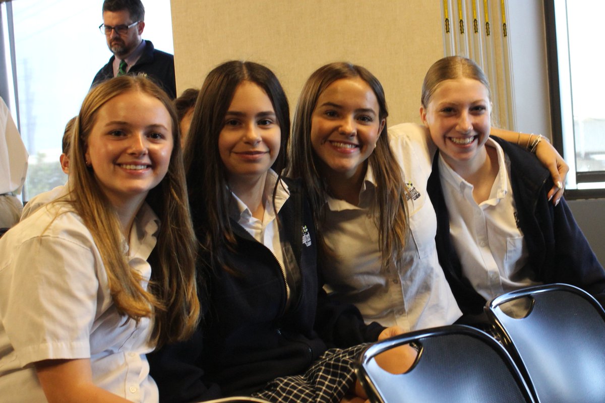 FBA_Middle's tweet photo. During Middle School #FBAChapel this morning, #FBAMiddleSchool students gathered and asked a panel of #FBAFaculty, staff and administration questions about faith and life. We love opportunities like this for students to #FBAExplore topics further! #WeAreFBA https://t.co/5lZ1IrW83n