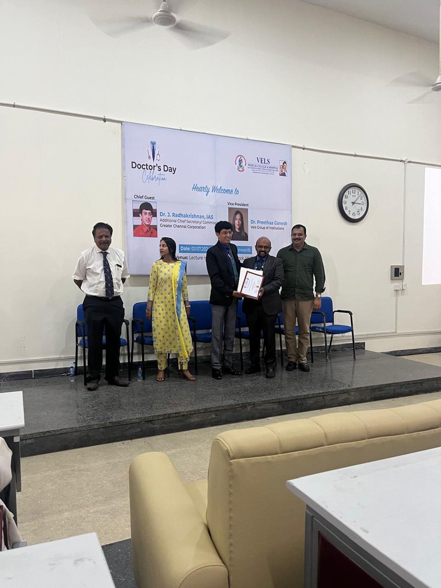 VMCH_official's tweet photo. Physiology Faculty Awards-03.07.2024 
1. Dr.Prince Johnson Samuel - Excellence in Medical Teaching Award
2. Dr.Lalitha Shanmugam - Medical Professionalism Award https://t.co/cP4wOQlyPO