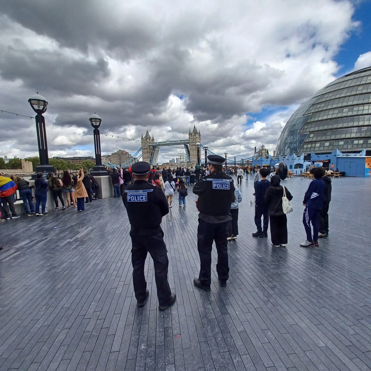 London Bridge & West Bermondsey Police tweet media