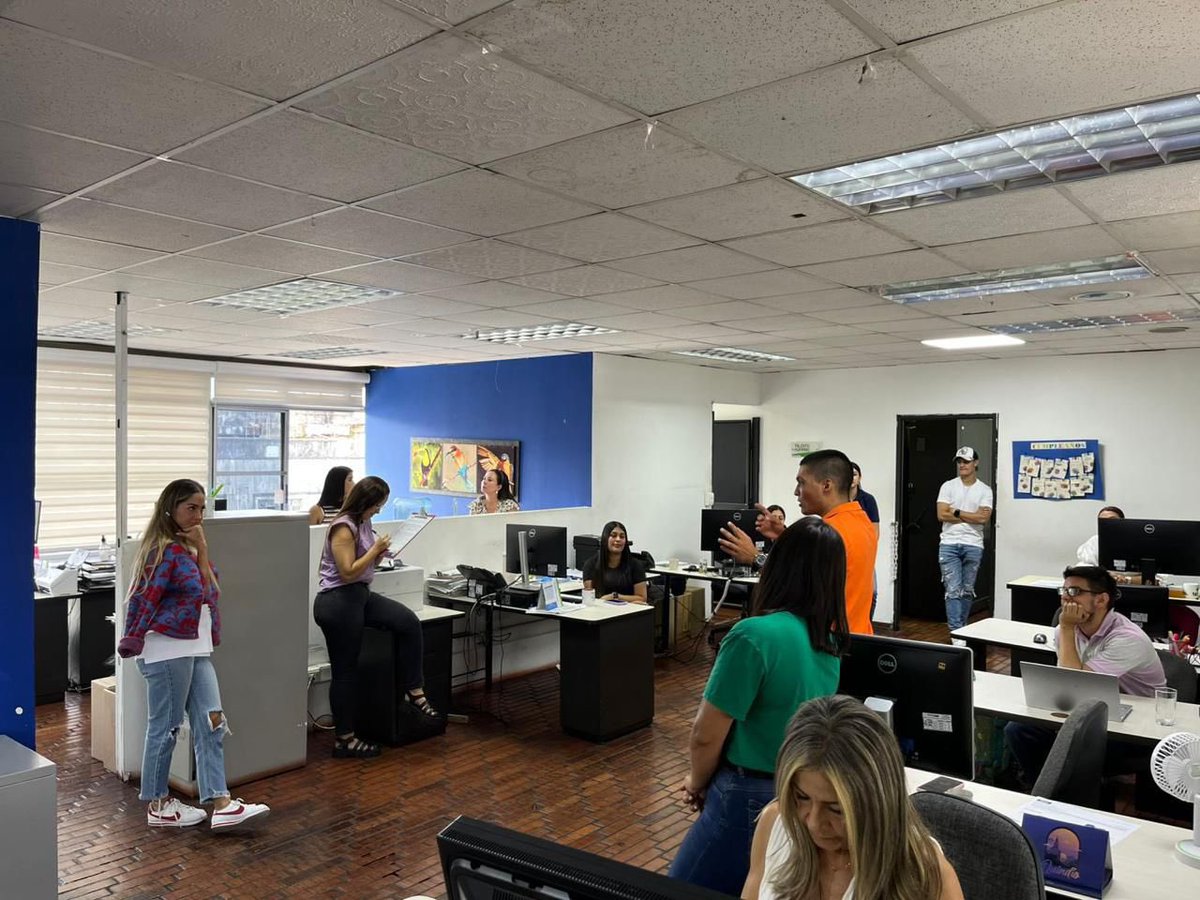 EPAESP's tweet photo. En todas nuestras sedes iniciamos la socialización previa al Simulacro Nacional a Respuesta de emergencias que se realizará el 2 de octubre.  Así promovemos acciones para garantizar la seguridad de todos. ✅⛑️ https://t.co/FSdacx82uc