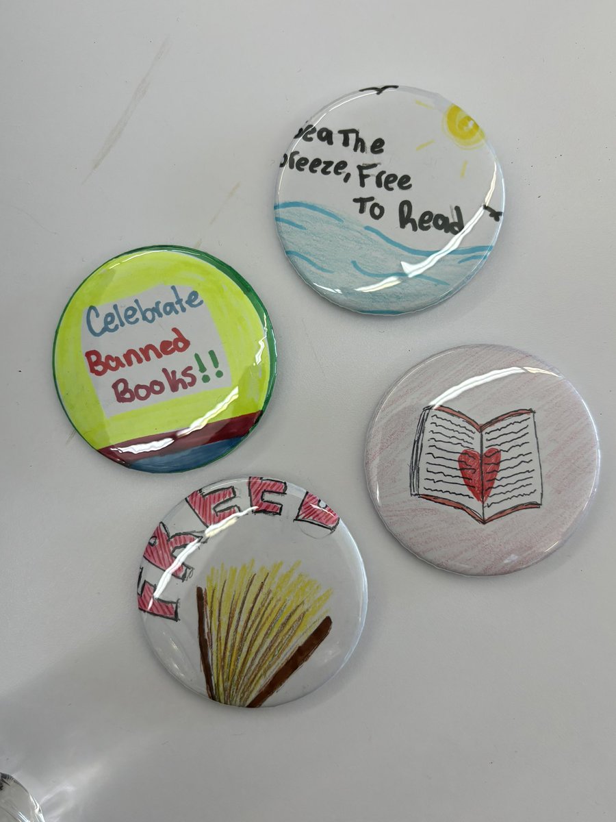 rchlmc's tweet image. @SGHSStorm Teacher Cadets came in today for a lesson on censorship, Banned Books Week, selection policies, and book challenge processes. When they finished their assignment, they made buttons to promote #BannedBooksWeek #GCSLibrariesEngage