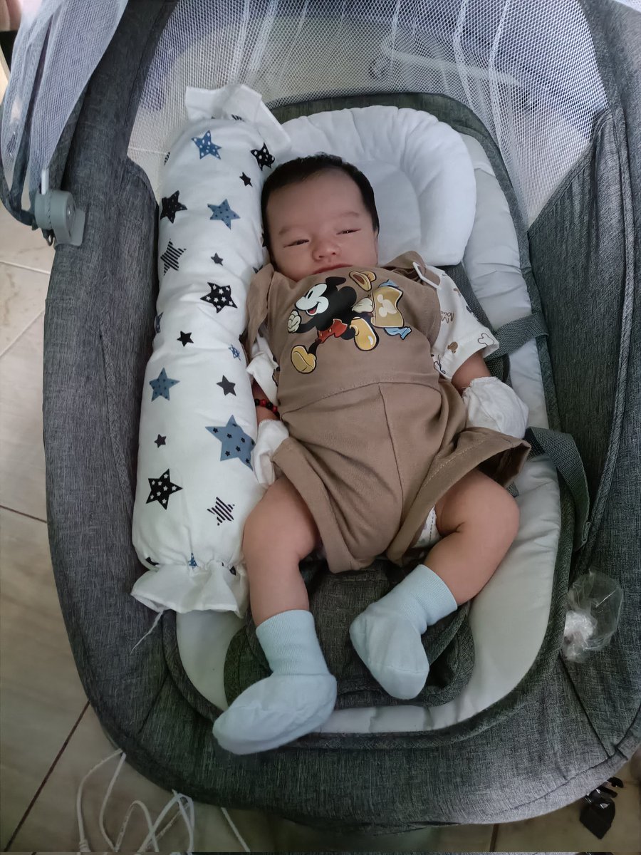 marjpareja's tweet photo. My not so little little one. It's only been 3 weeks and look at you, big boy agad. ���🥹 https://t.co/7hcp1uR3SR