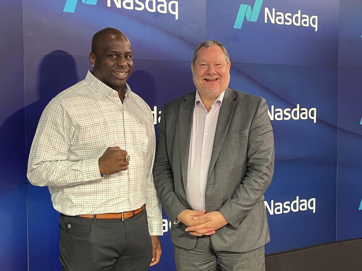Skyline_CCG's tweet photo. From the Gridiron to the Boardroom! @Skyline_CCG is Proud to Bring Together the Best of Sports, Business & Education!

On Monday, September 23rd, Skyline arranged an unforgettable moment in Times Square at the @Nasdaq MarketSite! 🏙️ We were honored to orchestrate a special interview for 2006 @SuperBowl  Champion Chukky Okobi @ChukkyBasics with the legendary Nasdaq/LilaMax Media reporter Jane King @MarketJane.

Chukky’s journey from the @NFL to business consulting is nothing short of inspiring, and this interview is a must-watch for athletes and executives alike.

Our President and CEO, Scott Powell, took Chukky to @FordhamNYC prestigious Fordham Gabelli School of Business, where they met with Dr. Francis Petit, head of Fordham’s EMBA Program. Together, they discussed the program’s unique appeal to current and retired NFL players and other athletes, and the exciting possibility of Chukky joining as a guest lecturer to share his wealth of knowledge in both sports and business. 🏈💼📚

Scott Powell co-founded Fordham’s EMBA Program for Athletes and Artists in 2017, and seeing the continued growth of this initiative—supported by legends like Mario Gabelli—is a full-circle moment for us at Skyline.

We’re proud to be part of moments that bridge the worlds of sports, business, and education, and we’re excited to share the incredible highlights with you through our photo gallery below! 📸

#Nasdaq #NFL #SuperBowlChampion #BusinessLeadership #FordhamUniversity #EMBA #SkylineIR #AthleteEducation #ChukkyOkobi
