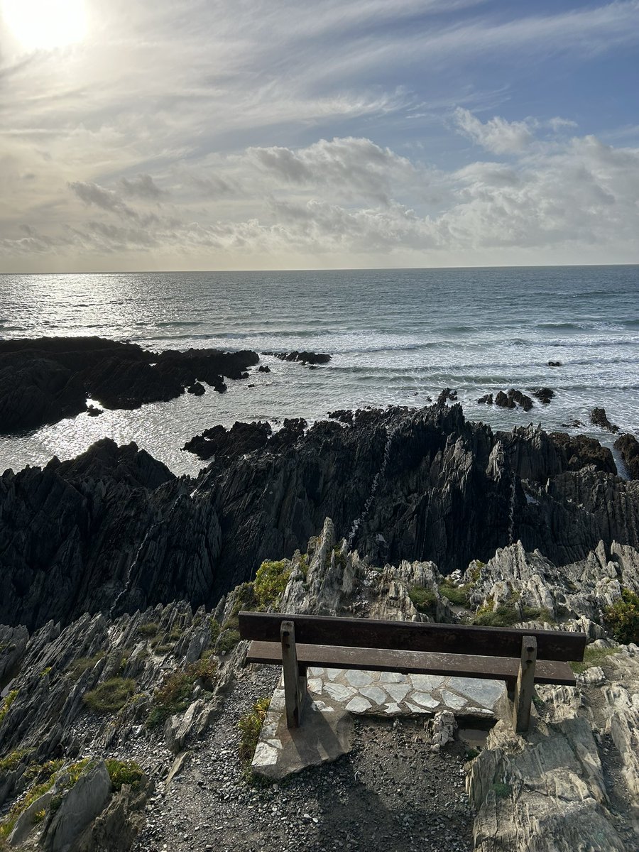 WoolacombeTIC's tweet photo. Beautiful colours at Combesgate, Barricane and. Woolacombe Beaches once the sun came out! #woolacombe #mortehoe #combesgate #barricane https://t.co/vkPr3QQ1ze