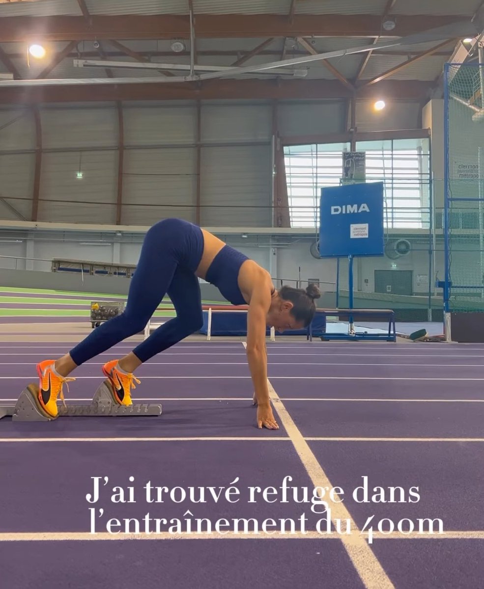 MR.CARTER 🌚 tweet media