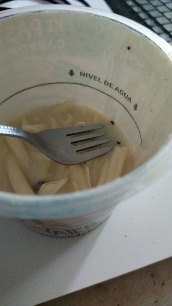 TMechanicw's tweet photo. @gallinablanca Eso que es la proteína,no?🤣👎 https://t.co/7S4Wu9K9SR