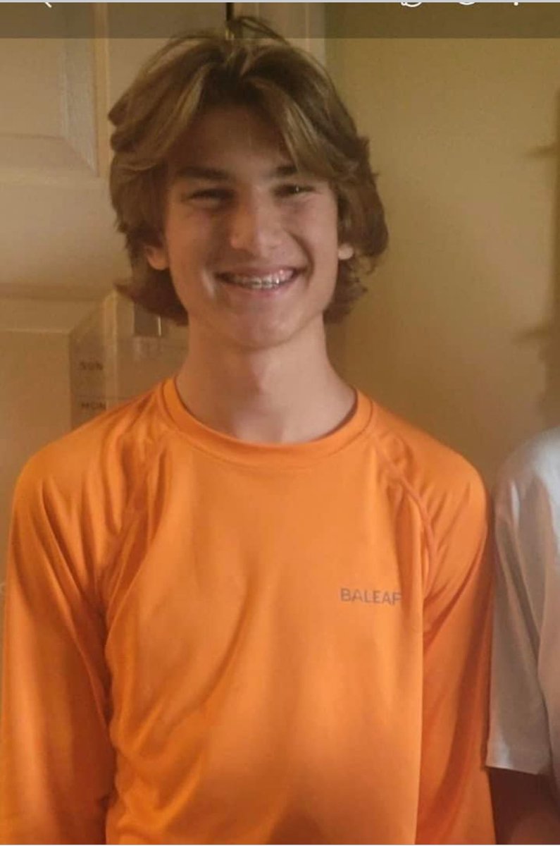 SaltySteno's tweet photo. 🚨MISSING TEEN🚨
📍 Lexington, South Carolina

James Shealy, 14 years old, has been missing since Tuesday, September 24th around 6:00 am. He does not have his phone. 

He is 6’0, 135 lbs, brown eyes and light brown hair. 

Please contact the Lexington County Sheriff with tips! https://t.co/Talm5OsiD8