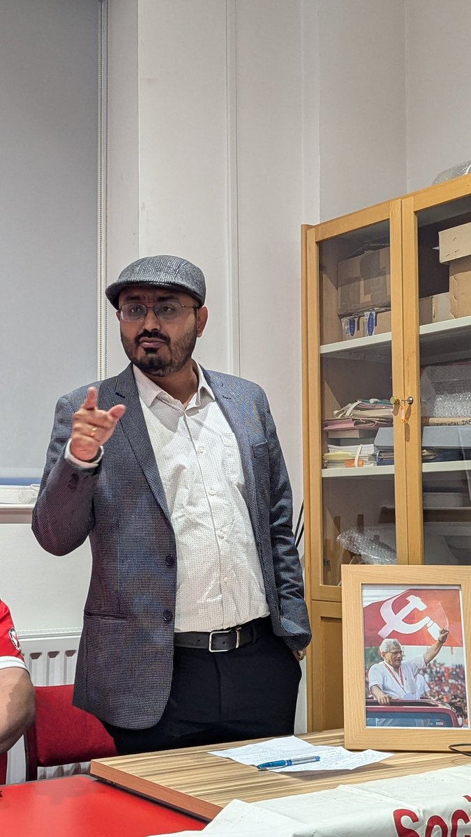 yclbritain's tweet photo. On Monday night, members of the CPB and the YCL attended the memorial of Sitaram Yechury, legendary parliamentarian and leader of the Communist Party of India (Marxist), at the Marx Memorial Library.

Afterwards the League hosted a joint public discussion between London YCL comrades and Mayukh Biswas and Nikhil Mathew, respectively the General Secretary and the UK secretary of the Student Federation of India, a progressive students organisation with over 4 million members worldwide.

The comrades discussed the political situation in India, the issues faced by Indian students in Britain today, and how our two organisations might collaborate further in our shared struggle against capitalism and US imperialism.

The GS commended the YCL and the Party for our continued work in solidarity with the Palestinian people, and the meeting was concluded with a declaration of joint commitment to the SFI's slogan of Independence, Democracy and Socialism!🚩💪