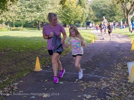 A massive well done to everyone who attended the 2k Family Fun Run🏃Can you spot yourself below 👀 A big thank you to Swad Joggers for their involvement!🧡🖤