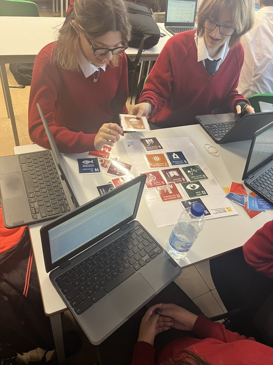 Year 12 were prioritising the UN Sustainable Goals for the Global Community Project today. Some heated discussions and robust arguments being shared in their groups. Da iawn pawb! #ASBW #Globalgoals