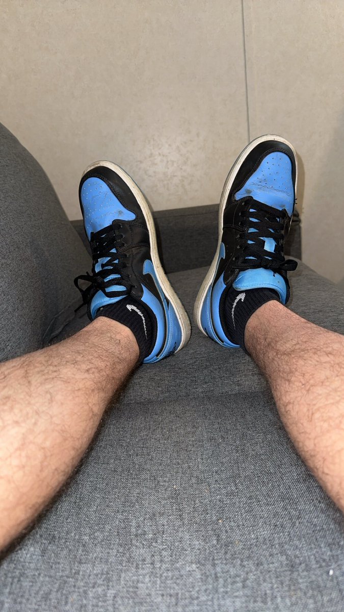 Getting fucking cleaning bitchboy, almost time for a new pair of Nikes for me wallet