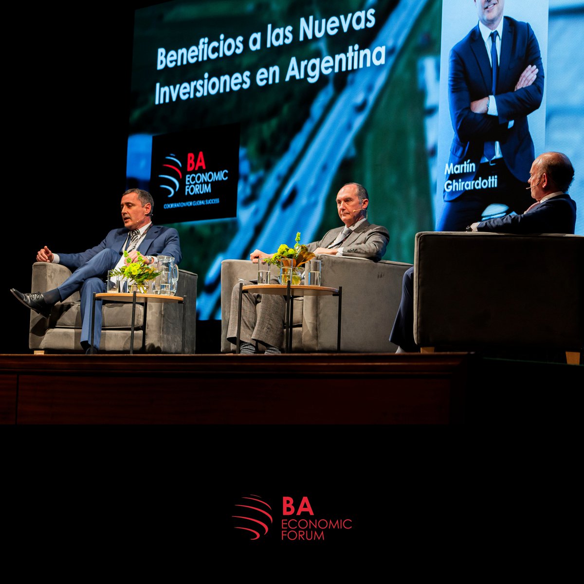 BAEconomicForum's tweet photo. 🌟¡Revive lo mejor del tercer panel del #baef2024 ! 🌟

Exploramos los Beneficios a las Nuevas Inversiones en Argentina. Nuestros expertos @msghirardotti  @CRLitvin y @Gustavo y Gustavo Garrido, compartieron sus conocimientos sobre las nuevas tendencias a nivel regional y local. https://t.co/PpgUrJBQT2