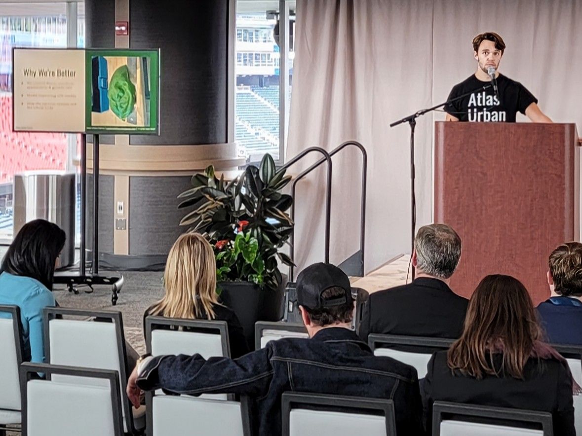 FORGEImpact's tweet image. Featured presenters at the FORGE Product Development Grant Pitch Contest at the Manufacturing Mashup included @ActiveSurfaces, Arbon, and Atlas Urban Farms 
#startups #entrepreneur #manufacturing #cleantech