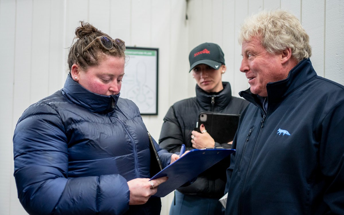 Tattersalls Ireland (@tattersalls_ie) on Twitter photo The father and daughter team of Con and Amy Marnane from <a href="/BanshaHouse/">Bansha House Stables</a> signed for a son of Too Darn Hot who was consigned by Gerry Ross of Limekiln Stud.
The colt is closely related to Group 2 winners Dubawi Gold and D'bai and was purchased for €115,000.
#TattersallsIreSYS The father and daughter team of Con and Amy Marnane from <a href="/BanshaHouse/">Bansha House Stables</a> signed for a son of Too Darn Hot who was consigned by Gerry Ross of Limekiln Stud.
The colt is closely related to Group 2 winners Dubawi Gold and D'bai and was purchased for €115,000.
#TattersallsIreSYS