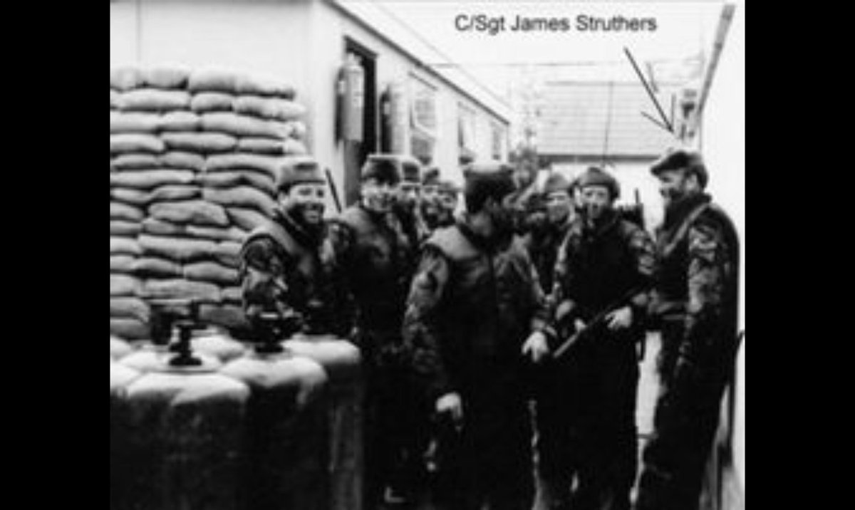 Colour Sergeant James Struthers, aged 31 from Kirknewton, was killed by a PIRA booby trap bomb on 20th November, 1972 in Cullyhanna, South Armagh
We laid flowers and paid respects at his final resting place in Auld Isle Cemetery, Kirkintilloch 
Lest we Forget this brave man 🏴󠁧󠁢󠁳󠁣󠁴󠁿🇬🇧