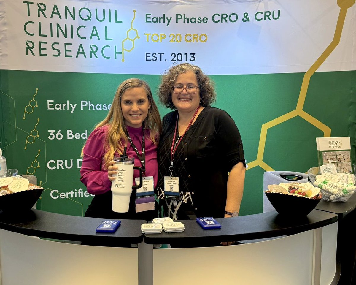 We are at #OCTSoCal 🌐 Maria Mateos, Vistatec Life Sciences pictured with Deborah Bates, Tranquil Clinical Research and Consulting Services. #Vistatec #LifeSciences