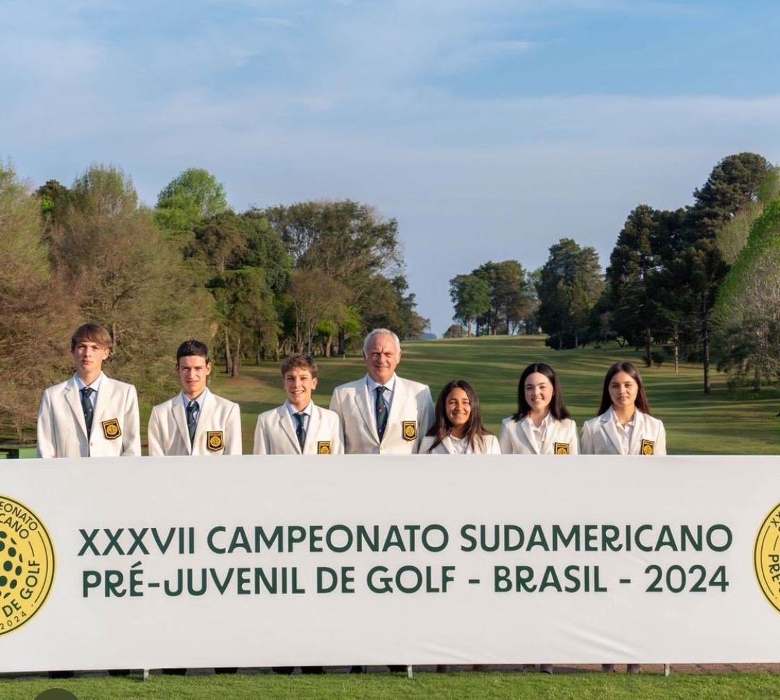 Ya están en cancha en su primer día de juego 🏌🏻‍♂️🏌🏼‍♀️

⛳️Podés seguirlos y alentarlos en el siguiente link: fesgolf.la.plus.golf/leaderboard/T2… 

Vamos los nuestros!
🇺🇾🇺🇾🇺🇾

<a href="/fesgolf/">fesgolf</a> 
<a href="/RandA/">The R&A</a> 

#festgolf
