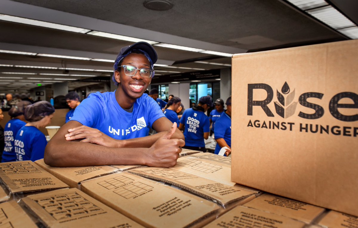 Daniella Diaz (@diaz_daniella_) on Twitter photo Team SFO packing meals for Rise Against Hunger! βοΈππΌ We rocked it! #goodleadstheway #sfo <a href="/Auggiie69/">Lori Augustine</a> <a href="/JoniBelknap/">Joni Belknap</a> <a href="/annie54c/">Annie Coffin</a> <a href="/MikeHannaUAL/">Mike Hanna</a> <a href="/Anoushah_Rasta/">Anoushah Rasta</a> Team SFO packing meals for Rise Against Hunger! βοΈππΌ We rocked it! #goodleadstheway #sfo <a href="/Auggiie69/">Lori Augustine</a> <a href="/JoniBelknap/">Joni Belknap</a> <a href="/annie54c/">Annie Coffin</a> <a href="/MikeHannaUAL/">Mike Hanna</a> <a href="/Anoushah_Rasta/">Anoushah Rasta</a>