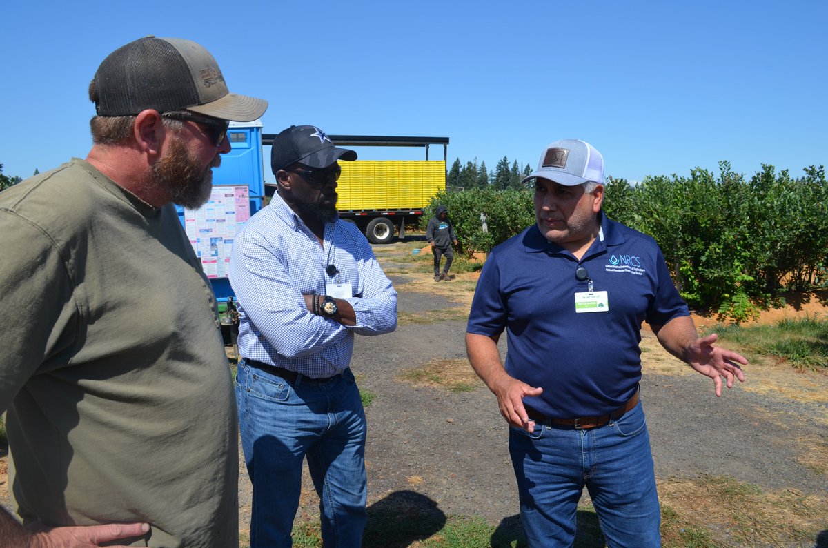 #Opportunity: #postdocjobs with NW Climate Hub &amp; <a href="/wsucahnrs/">WSU CAHNRS</a> to help with research &amp; summarize science on NW ag climate-smart practices. PhD in soil science, agronomy, or related field &amp; experience with carbon modeling required.