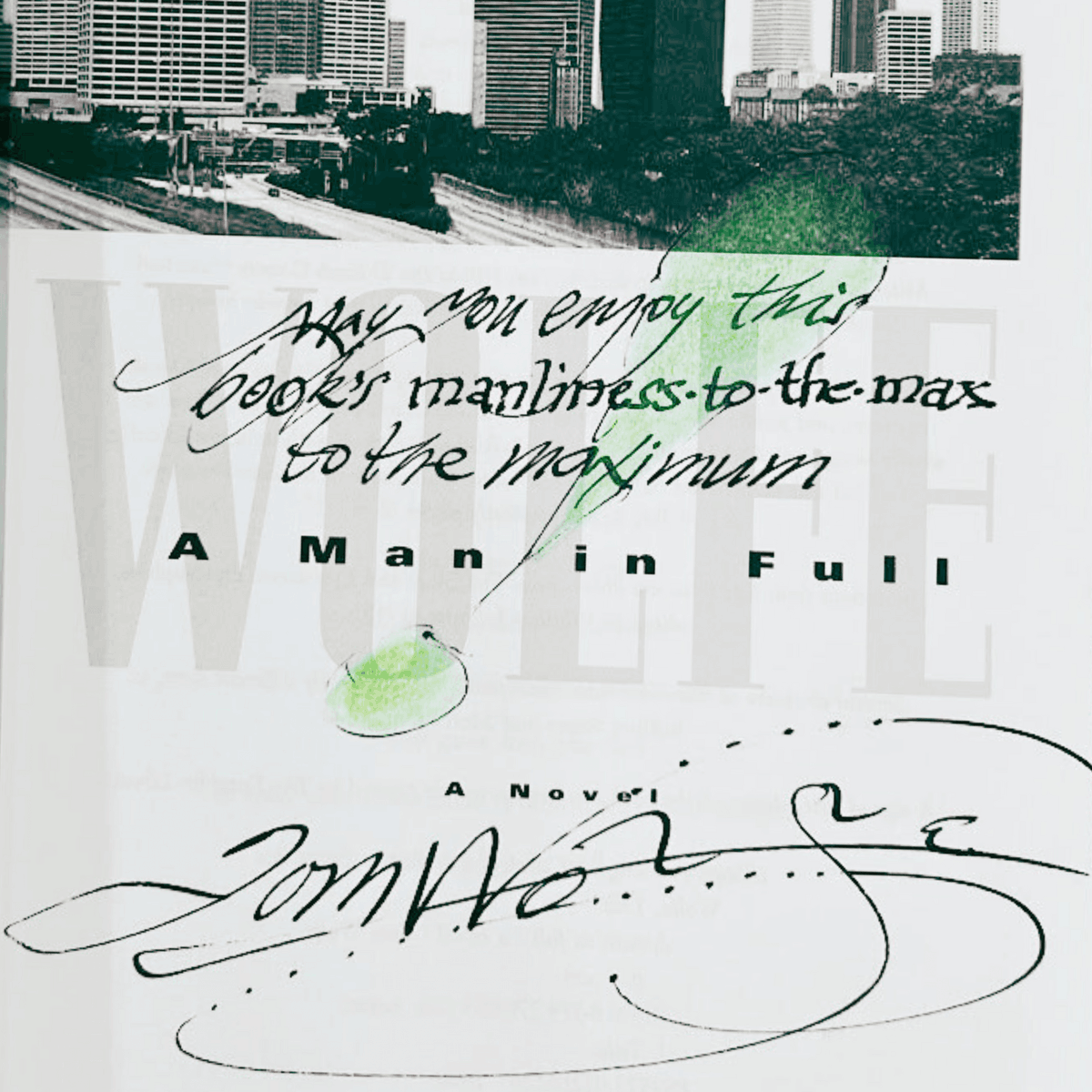 RaptisRareBooks's tweet image. Tom Wolfe's A Man in Full is a modern masterpiece, blending sharp social commentary and humor to explore wealth and power in America. This rare first edition is inscribed by Wolfe to media tycoon Felix Dennis.

#ModernMasterpiece #FirstEditionBooks #RareBooks #TomWolfe