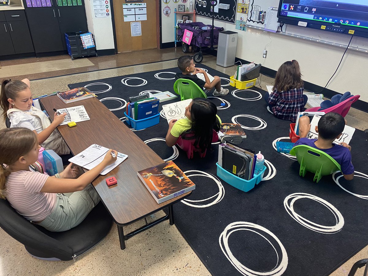 Reagan Magnet School tweet media