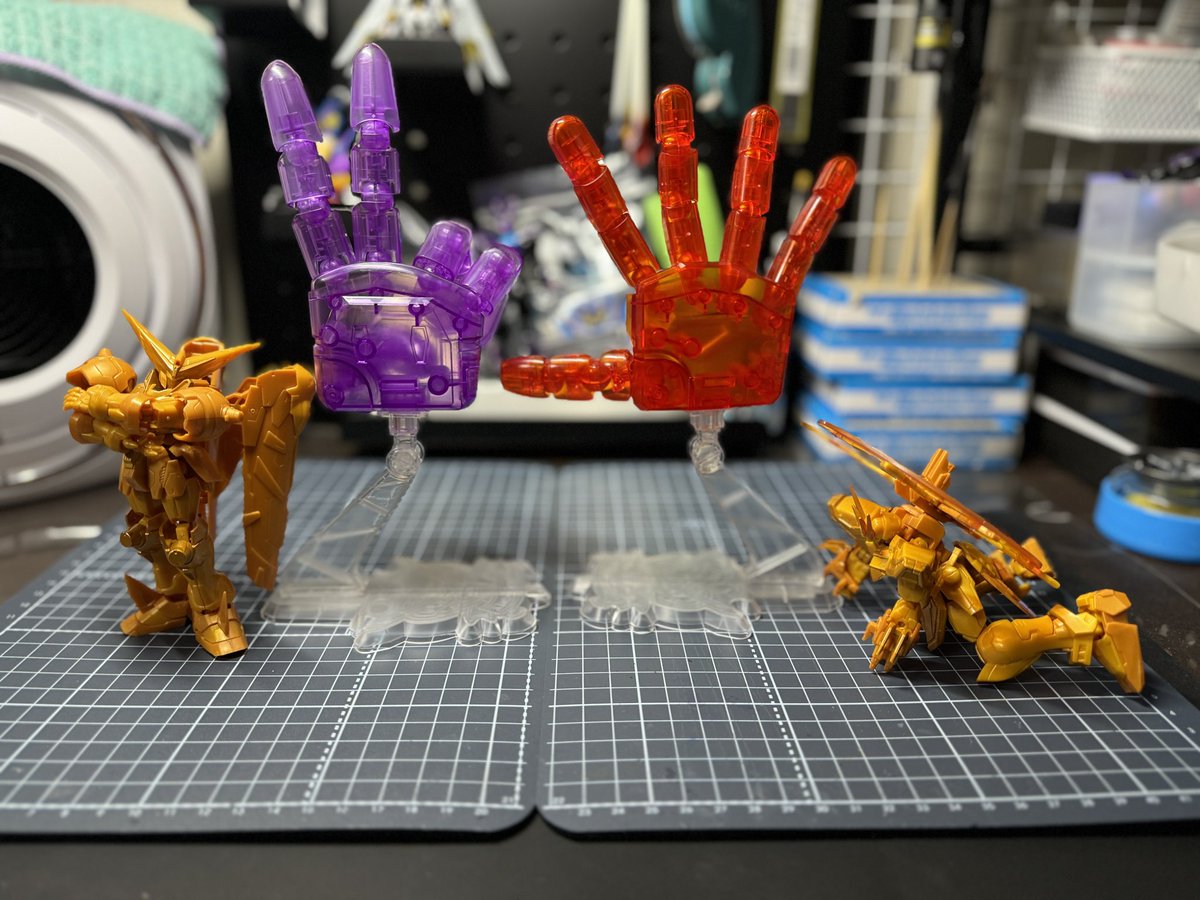 #GフレームFA

ド「流派」
師「東方不敗が」
ド「最終…」
師「奥義…」

ド師「石破天驚拳！」

師「だからお前はアホなのだぁ！！」

楽しい😊