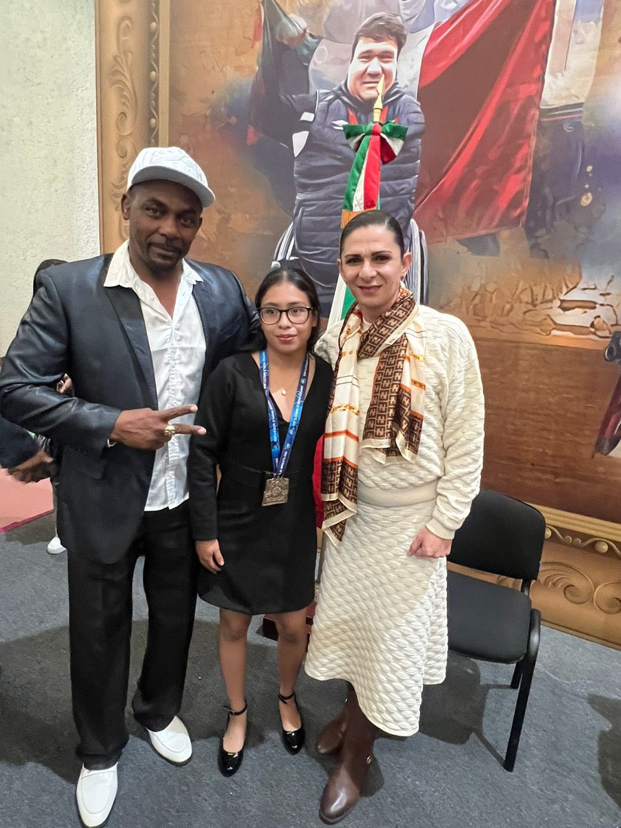¡Reconoce CONADE a dos atletas tamaulipecos! 💪

👏La Comisión Nacional del Deporte (CONADE) reconoció a los atletas tamaulipecos Gabriela Palacios Hernández, de luchas asociadas, y Alejandro Avilés, de atletismo para deportistas por sus recientes logros internacionales.