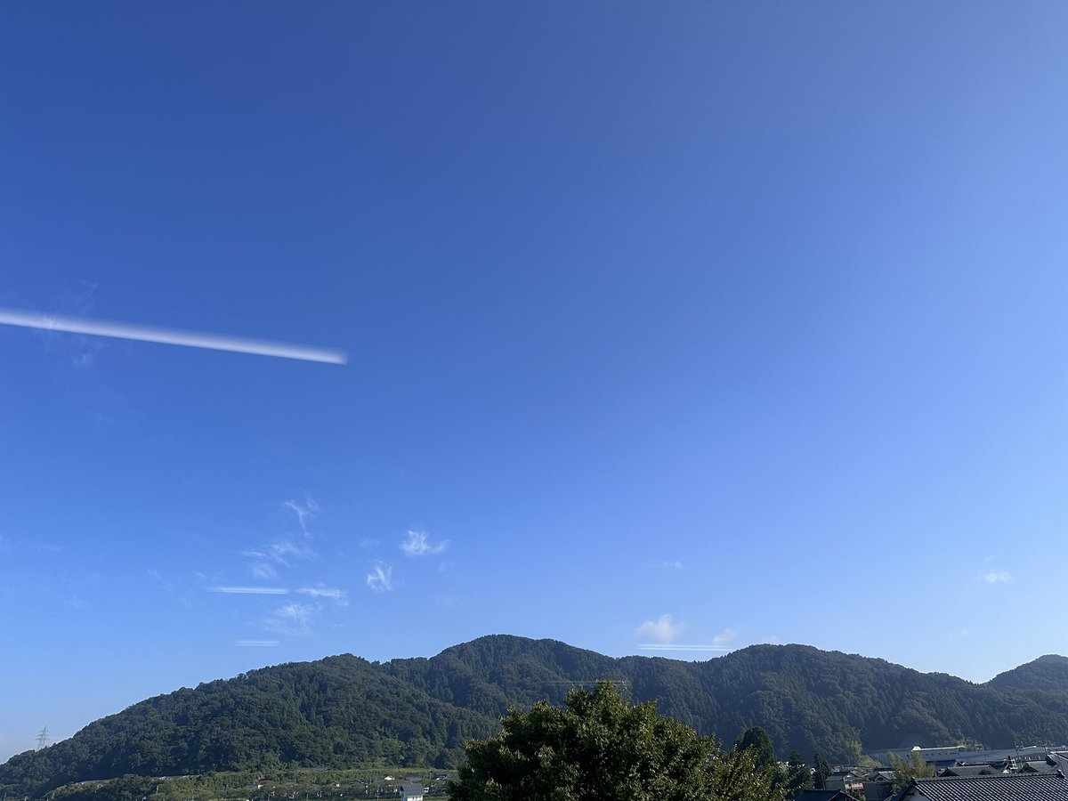 めっきと塗装の㍿ワカヤマ【公式】 (@wakayamapppp) on Twitter photo おはようございます!😆
今朝の鯖江は晴れ☀️
もくようびです!
今日も頑張っていきましょう!
#企業公式が毎朝地元の天気を言い合う
#企業公式相互フォロー 
#おは戦60926sm おはようございます!😆
今朝の鯖江は晴れ☀️
もくようびです!
今日も頑張っていきましょう!
#企業公式が毎朝地元の天気を言い合う
#企業公式相互フォロー 
#おは戦60926sm