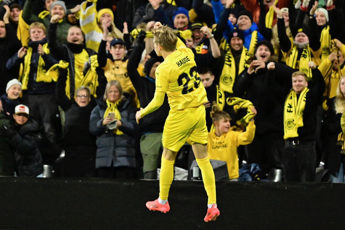 Glimt's tweet photo. DETTE E ASPMYRA 👊💛 https://t.co/D5WNYKB33e